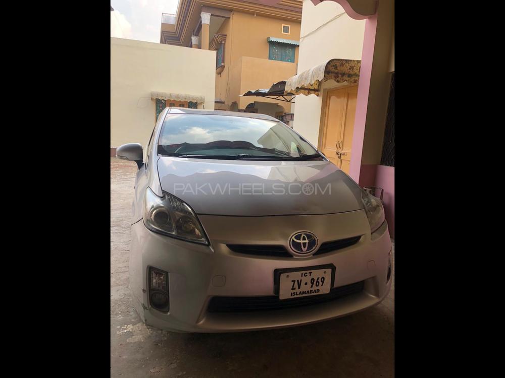 Toyota Prius 2010 for Sale in Lahore Toyota Prius 2010 for Sale in Lahore Image-8