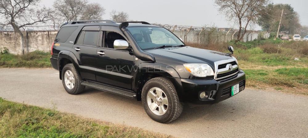 Toyota Surf 2005 for Sale in Sialkot Image-1