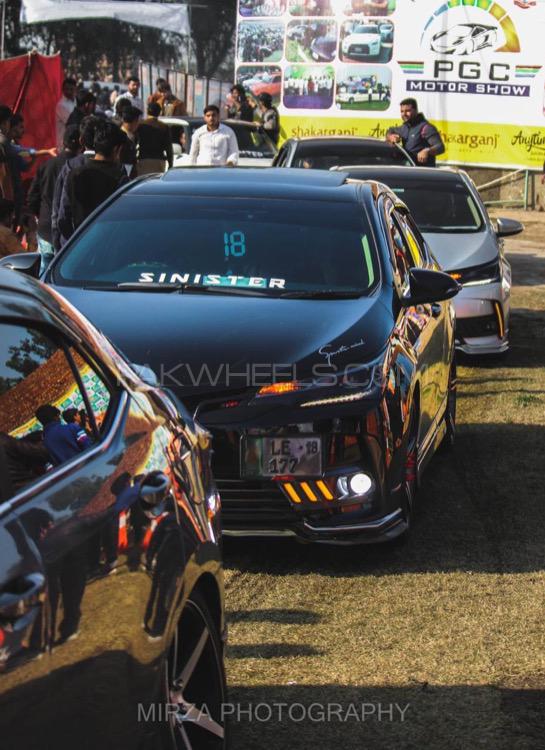 Toyota Corolla - 2018  Toyota Corolla - 2018  Image-3