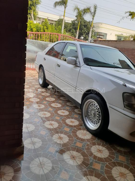 Toyota Crown 2003 for Sale in Lahore Toyota Crown 2003 for Sale in Lahore Image-15