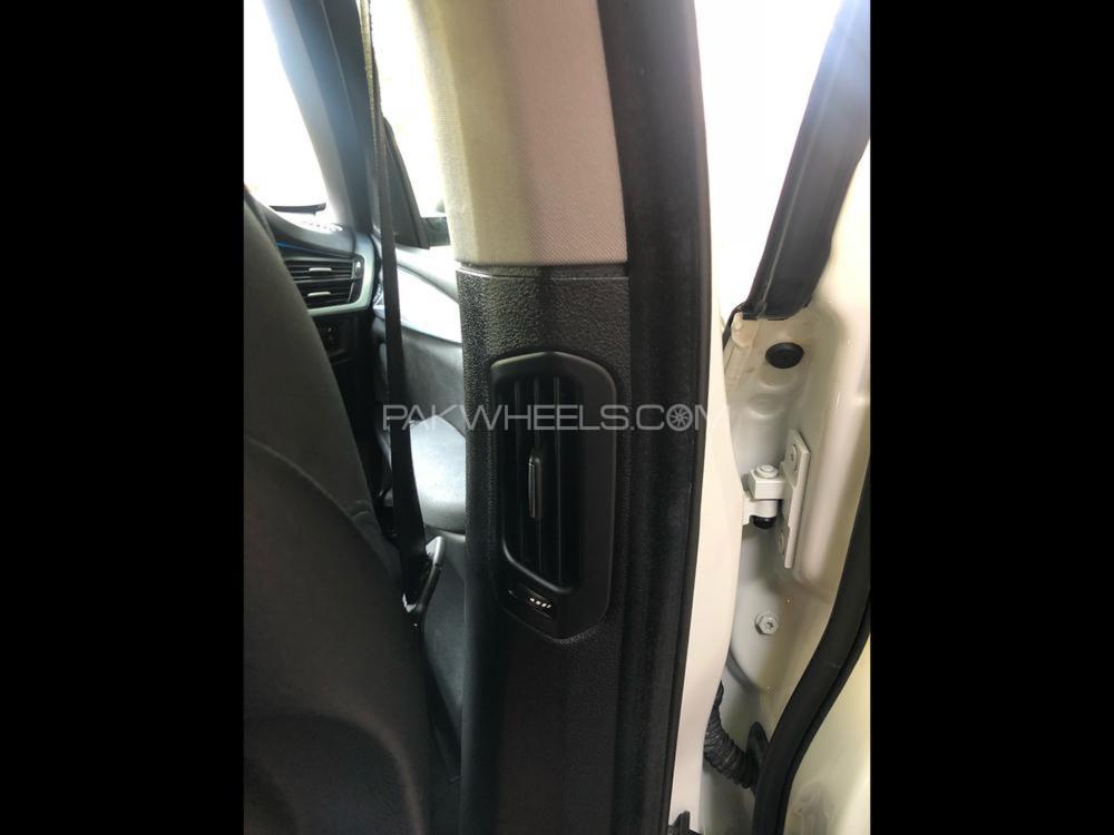بی ایم ڈبلیو X5 2015 for Sale in لاہور بی ایم ڈبلیو X5 2015 for Sale in لاہور Image-13