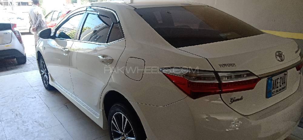 Toyota Corolla 2018 for Sale in Lahore Toyota Corolla 2018 for Sale in Lahore Image-13