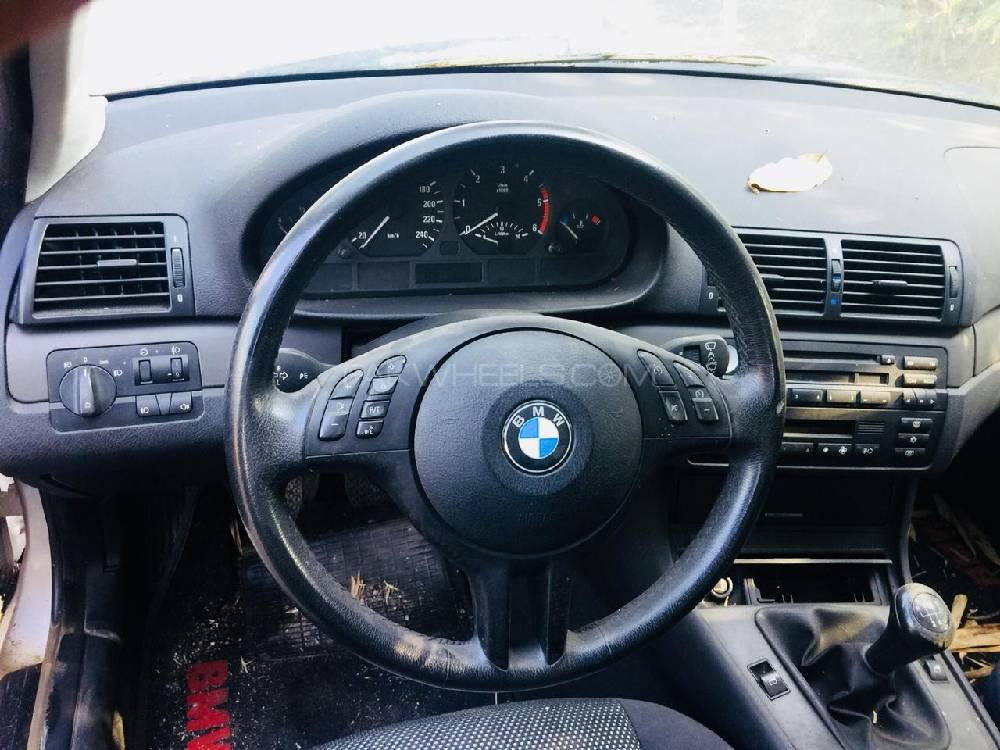 BMW 3 Series 2001 for Sale in Karachi BMW 3 Series 2001 for Sale in Karachi Image-3