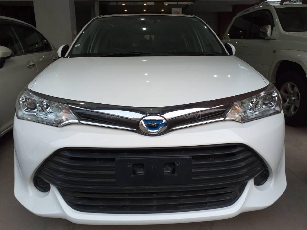 Toyota Corolla Fielder 2016 for Sale in Karachi Image-1