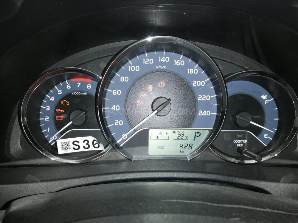 Toyota Corolla 2020 for Sale in Lahore Image-1