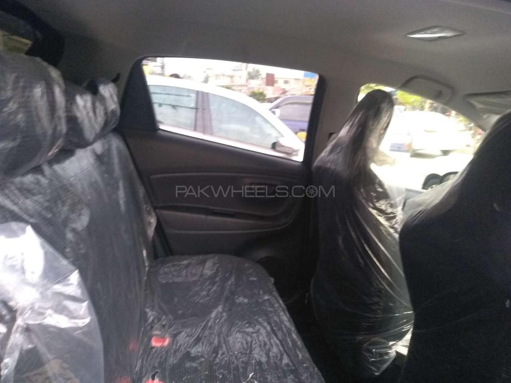 Toyota Vitz 2016 for Sale in Rawalpindi Toyota Vitz 2016 for Sale in Rawalpindi Image-12