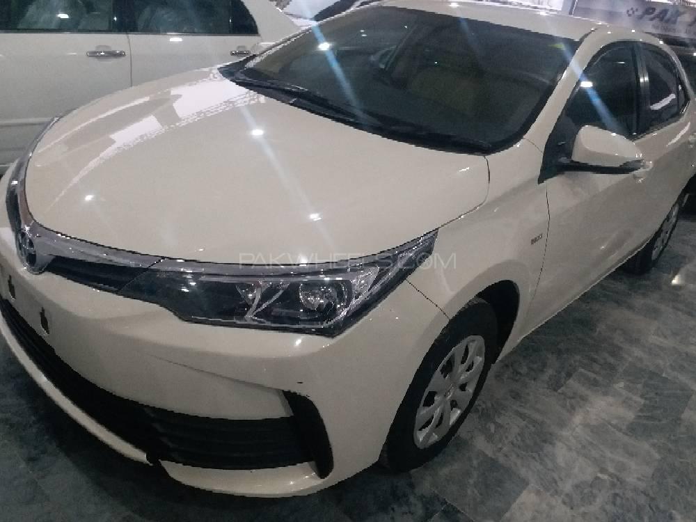 Toyota Corolla 2018 for Sale in Peshawar Image-1