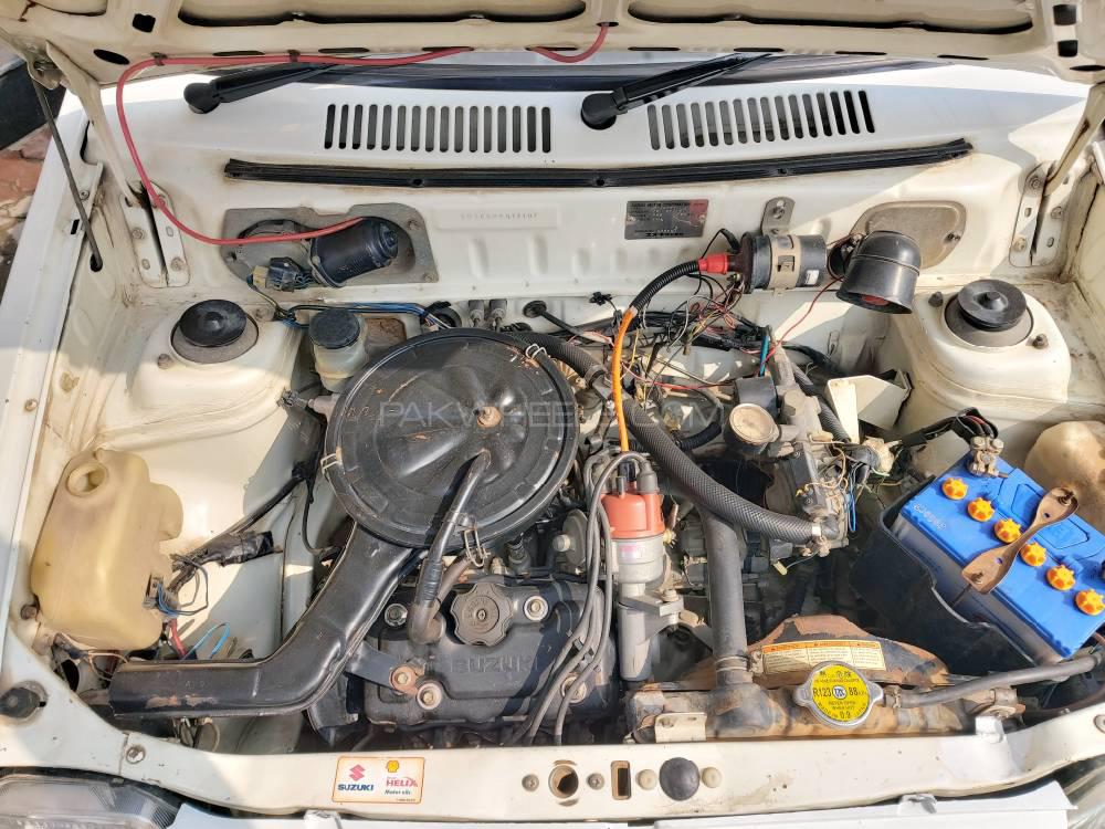 Suzuki Mehran 2009 for Sale in Lahore Suzuki Mehran 2009 for Sale in Lahore Image-4