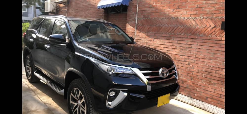 ٹویوٹا فورچیونر 2019 for Sale in کراچی Image-1
