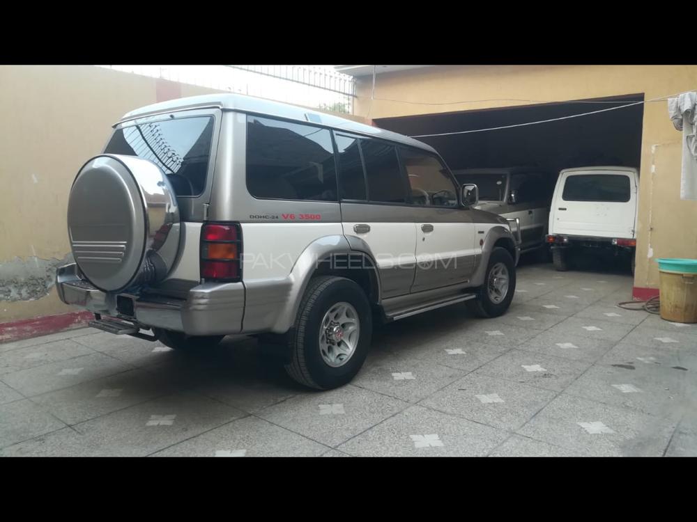 Mitsubishi Pajero 1997 for Sale in Sialkot Mitsubishi Pajero 1997 for Sale in Sialkot Image-18