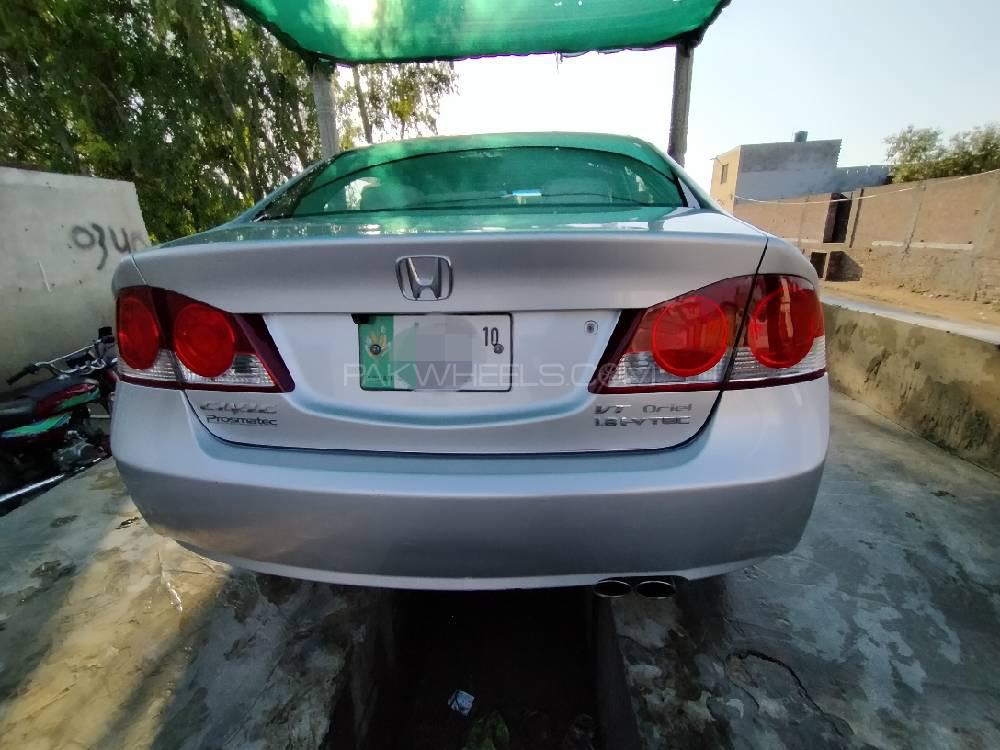 Honda Civic 2010 for Sale in Mandi bahauddin Image-1