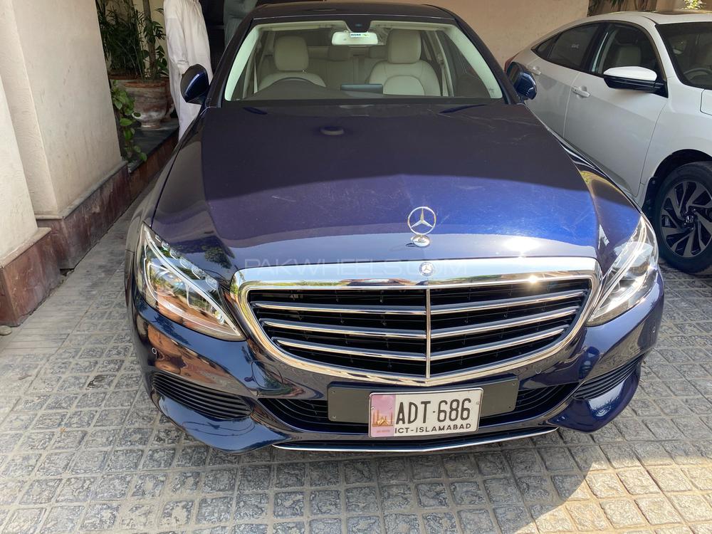 Mercedes Benz C Class 2016 for Sale in Lahore Image-1