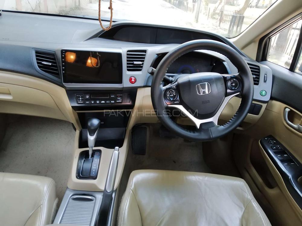 Honda Civic 2014 for Sale in Lahore Honda Civic 2014 for Sale in Lahore Image-10