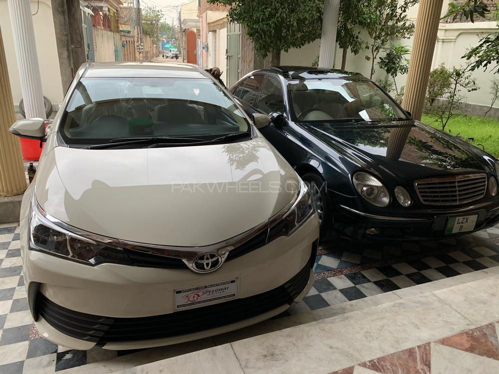 Toyota Corolla 2018 for Sale in Peshawar Image-1