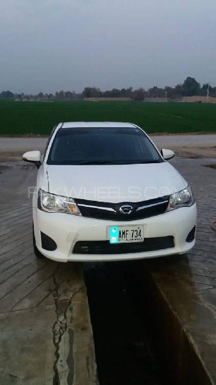 Toyota Corolla Fielder 2014 for Sale in Peshawar Image-1