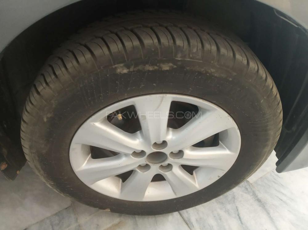 Toyota Corolla 2015 for Sale in Gujranwala Toyota Corolla 2015 for Sale in Gujranwala Image-12