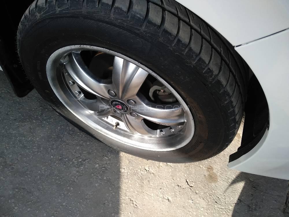 Toyota Corolla 2015 for Sale in Rahim Yar Khan Toyota Corolla 2015 for Sale in Rahim Yar Khan Image-4