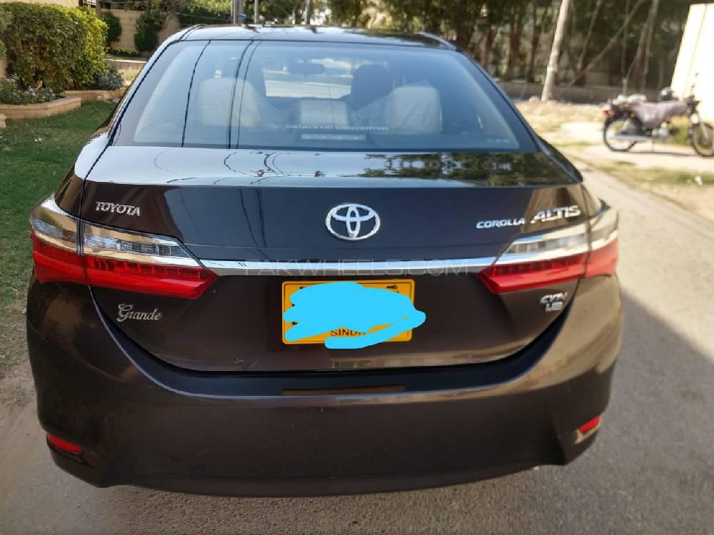 Toyota Corolla 2018 for Sale in Karachi Toyota Corolla 2018 for Sale in Karachi Image-3