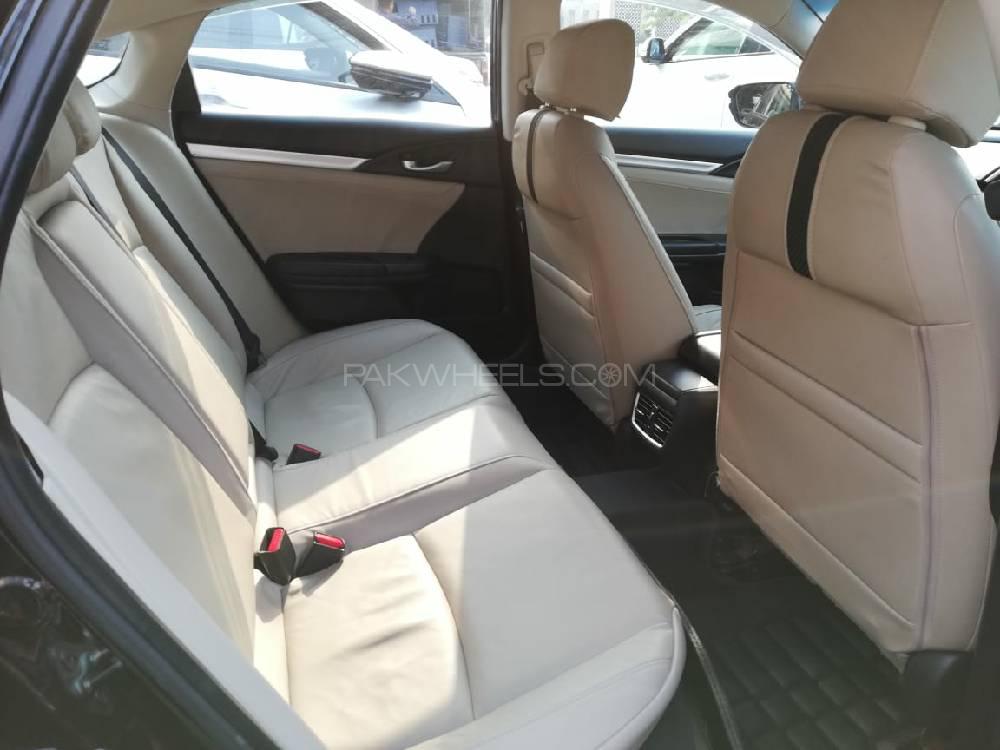 Honda Civic 2017 for Sale in Lahore Honda Civic 2017 for Sale in Lahore Image-4