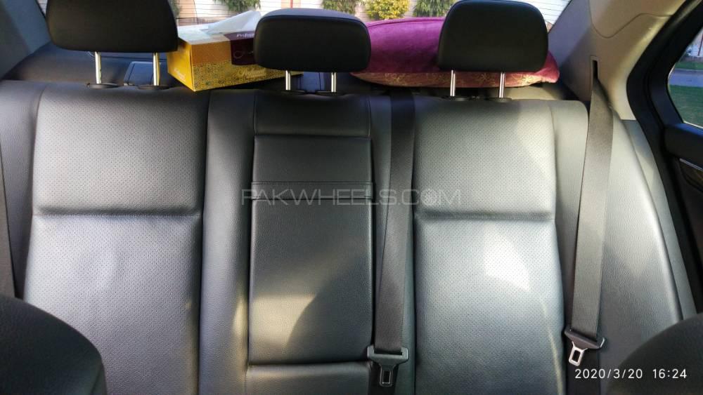 Mercedes Benz C Class 2007 for Sale in Multan Mercedes Benz C Class 2007 for Sale in Multan Image-18