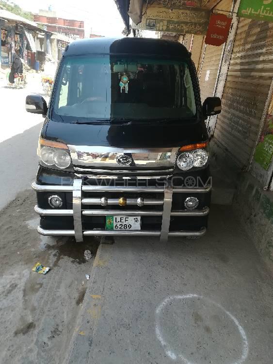 Daihatsu Atrai Wagon 2015 for Sale in Faisalabad Image-1