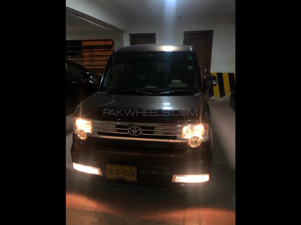 Toyota Pixis Space 2014 for Sale in Karachi Image-1
