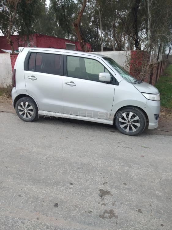 Suzuki Wagon R 2016 for Sale in Mandi bahauddin Suzuki Wagon R 2016 for Sale in Mandi bahauddin Image-6