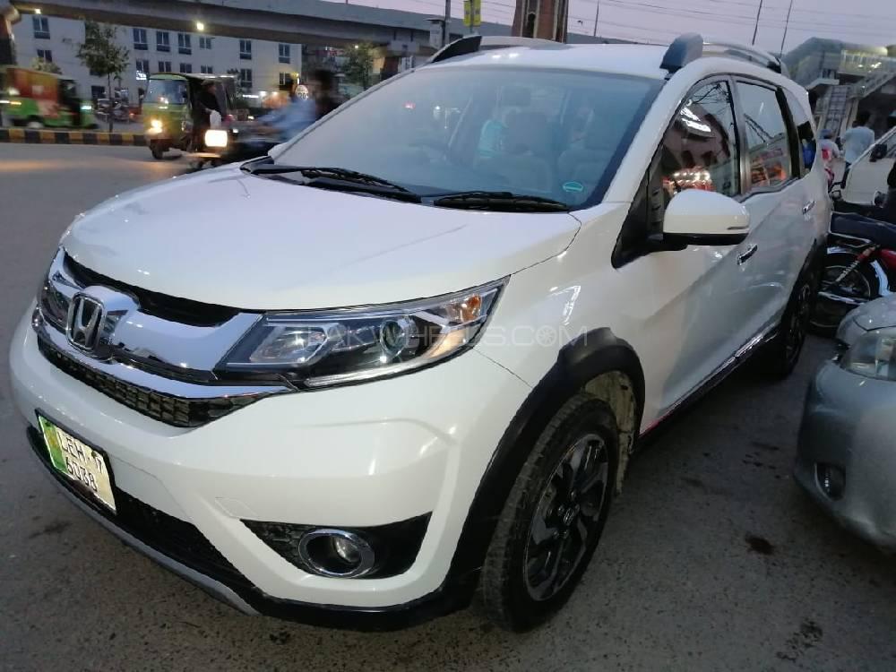 Honda BR-V 2017 for Sale in Lahore Image-1