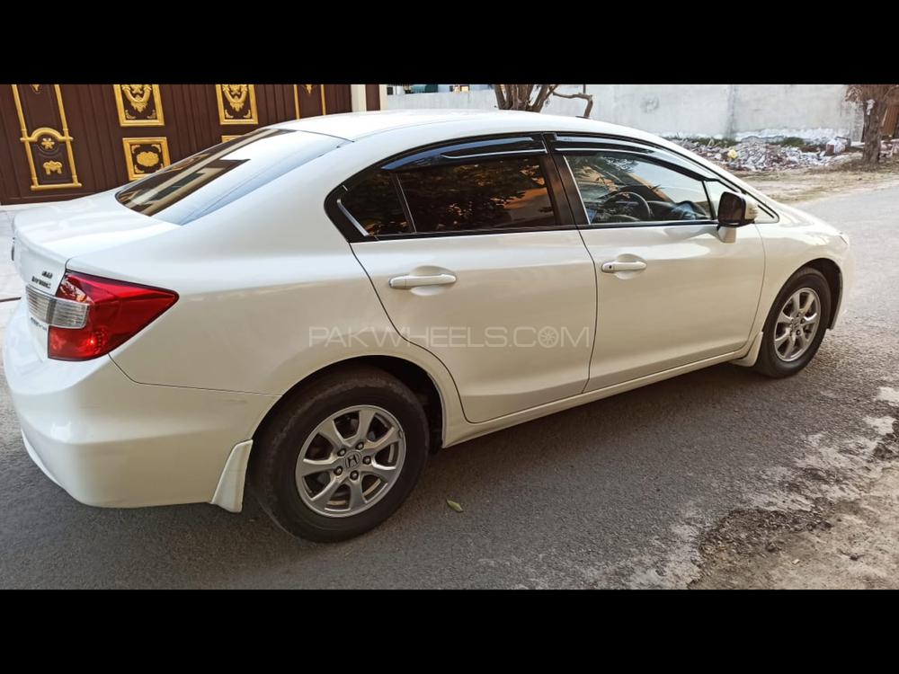 Honda Civic 2015 for Sale in Sargodha Honda Civic 2015 for Sale in Sargodha Image-3