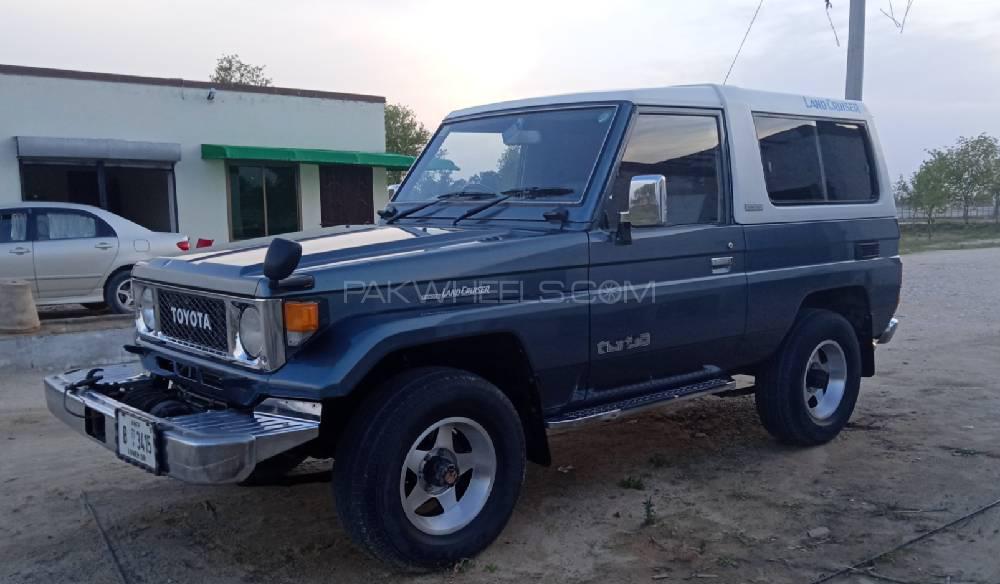 Toyota Land Cruiser 1986 for Sale in Islamabad Image-1