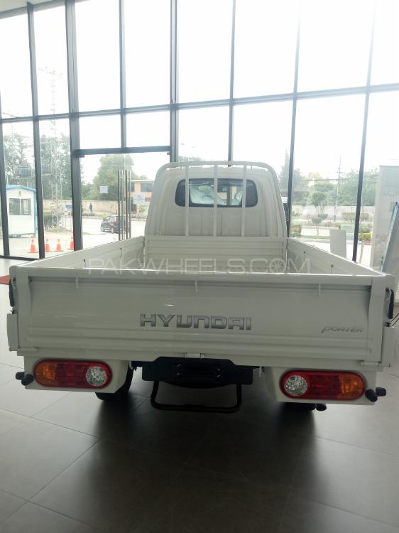 Hyundai Shehzore 2020 for Sale in Rawalpindi Hyundai Shehzore 2020 for Sale in Rawalpindi Image-4