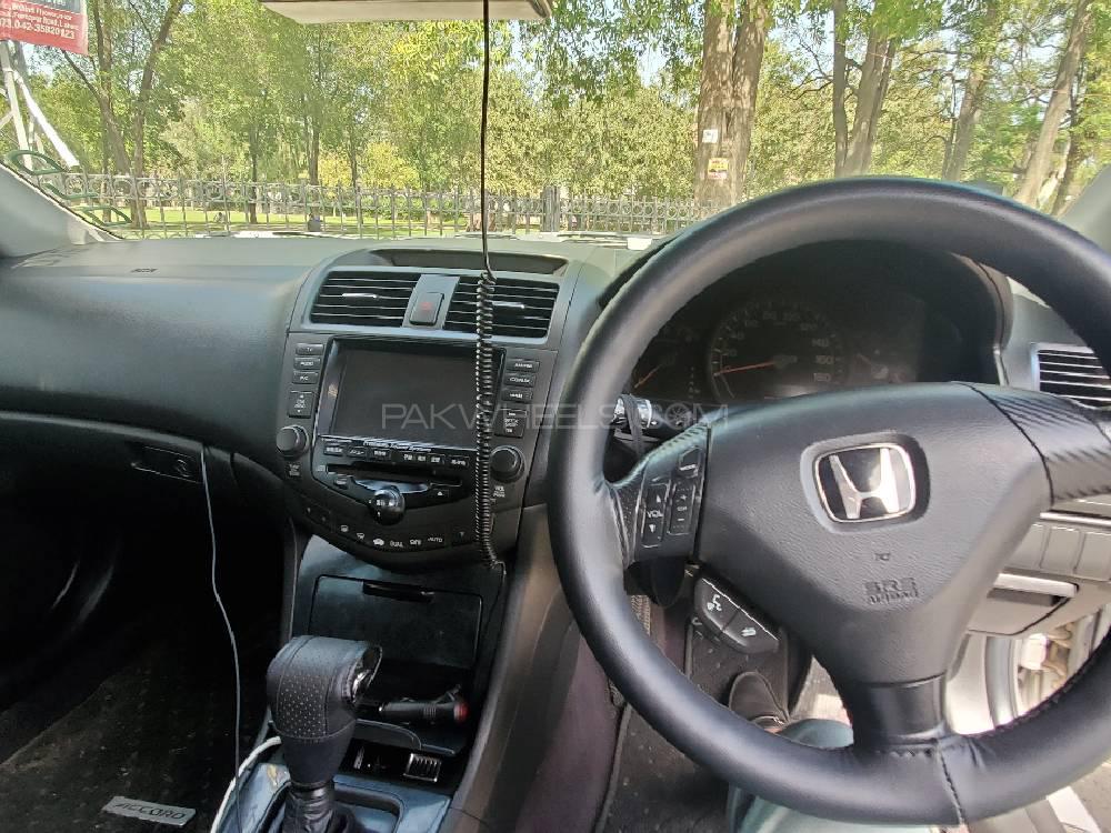 Honda Accord 2004 for Sale in Lahore Honda Accord 2004 for Sale in Lahore Image-5