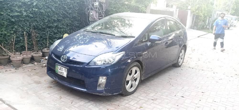 Toyota Prius 2015 for Sale in Lahore Toyota Prius 2015 for Sale in Lahore Image-3