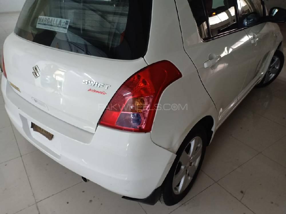 سوزوکی سوئفٹ 2017 for Sale in کراچی سوزوکی سوئفٹ 2017 for Sale in کراچی Image-2