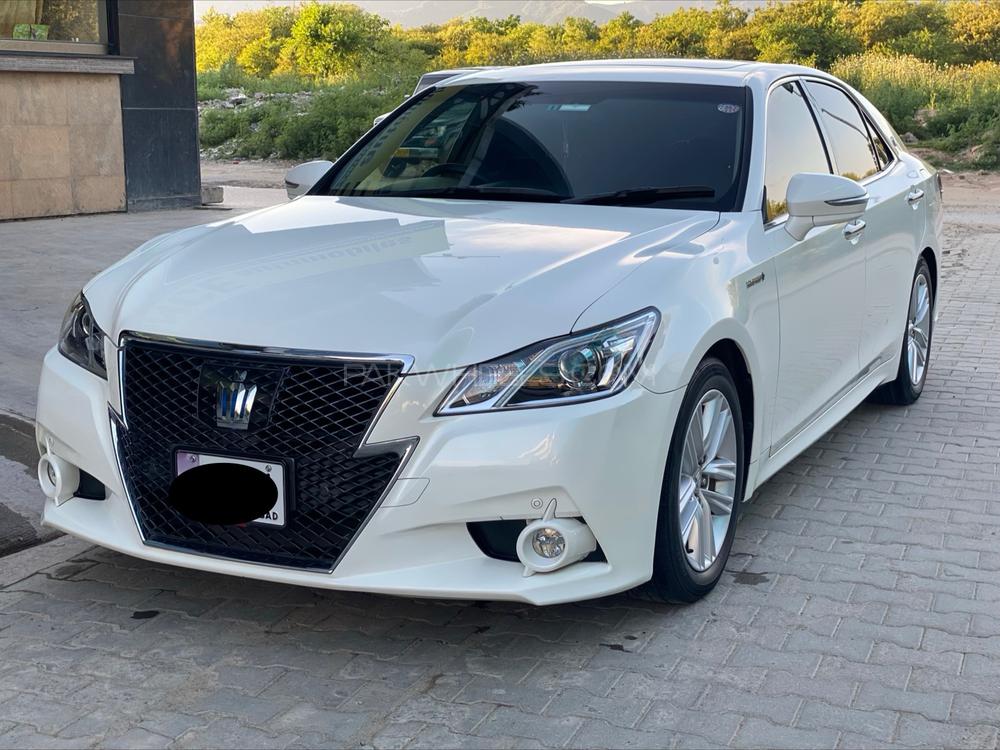 Toyota Crown 2013 for Sale in Islamabad Toyota Crown 2013 for Sale in Islamabad Image-9