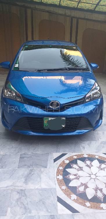 Toyota Vitz 2014 for Sale in Lahore Image-1