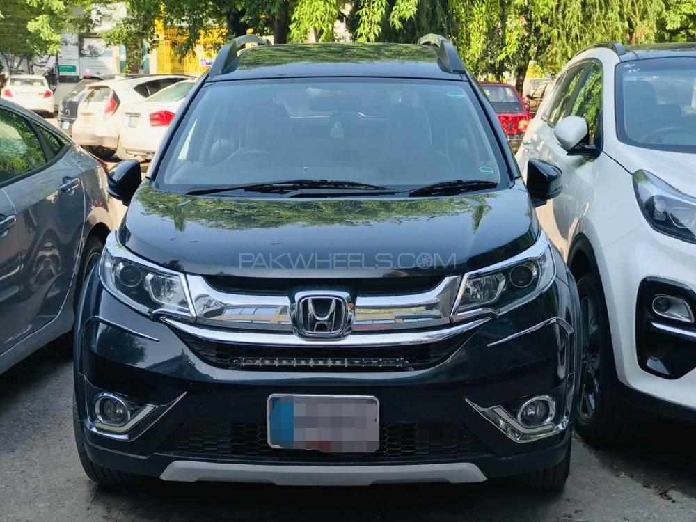 Honda BR-V 2018 for Sale in Islamabad Image-1