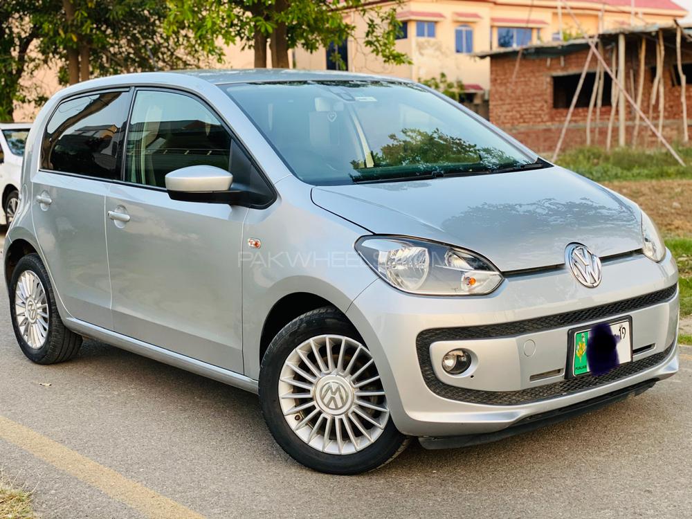 Volkswagen Up 2016 for Sale in Lahore Image-1