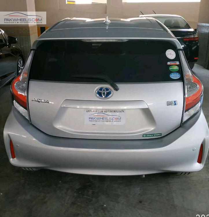 ٹویوٹا اکوا 2017 for Sale in کراچی ٹویوٹا اکوا 2017 for Sale in کراچی Image-7