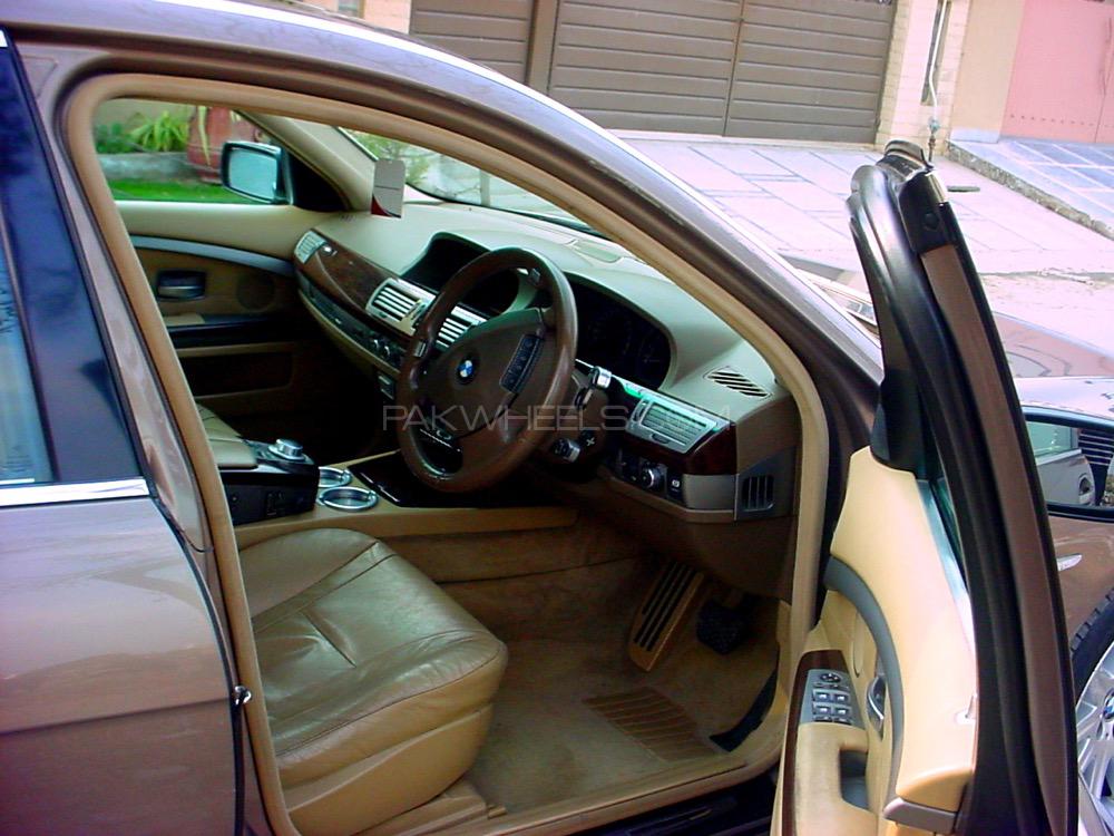 BMW 7 Series 2008 for Sale in Lahore BMW 7 Series 2008 for Sale in Lahore Image-8