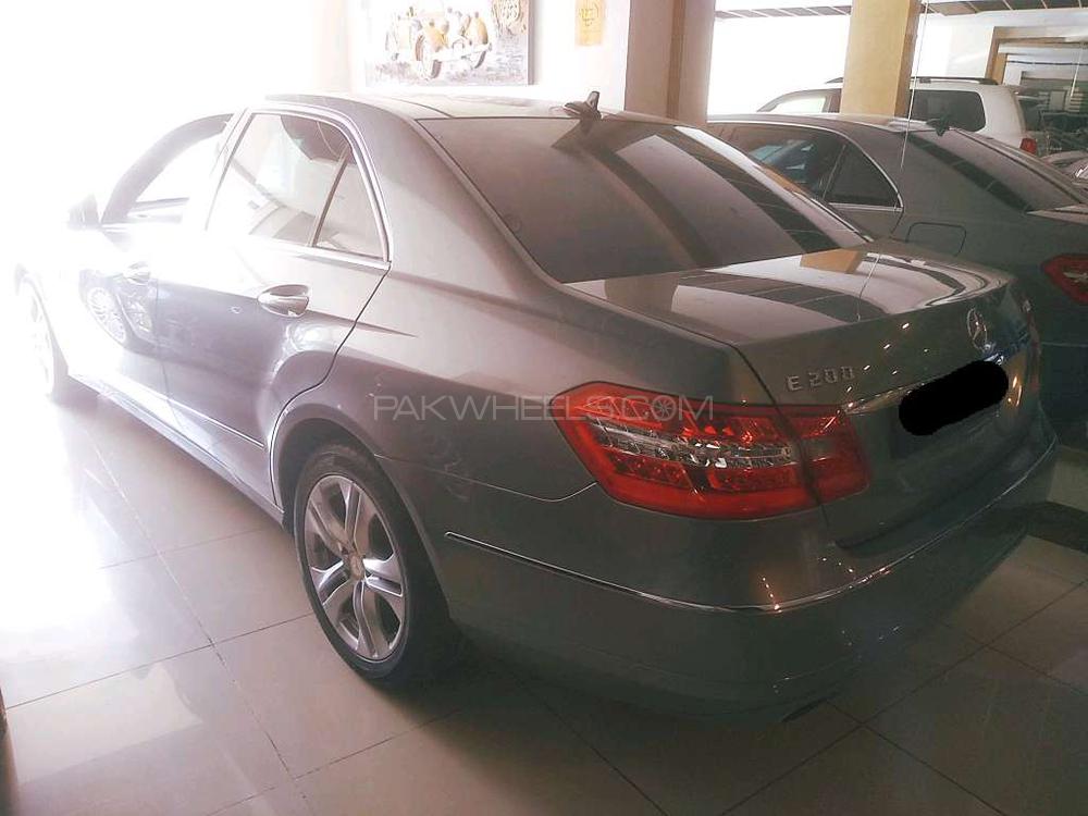 Mercedes Benz E Class 2010 for Sale in Rawalpindi Mercedes Benz E Class 2010 for Sale in Rawalpindi Image-3