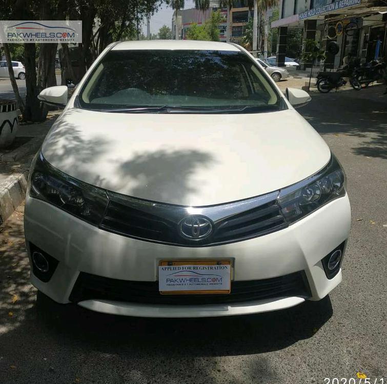 Toyota Corolla 2016 for Sale in Karachi Image-1