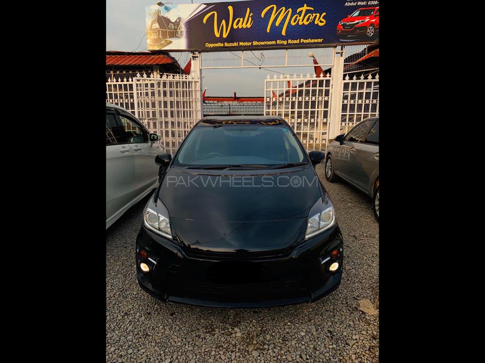 Toyota Prius 2014 for Sale in Peshawar Image-1
