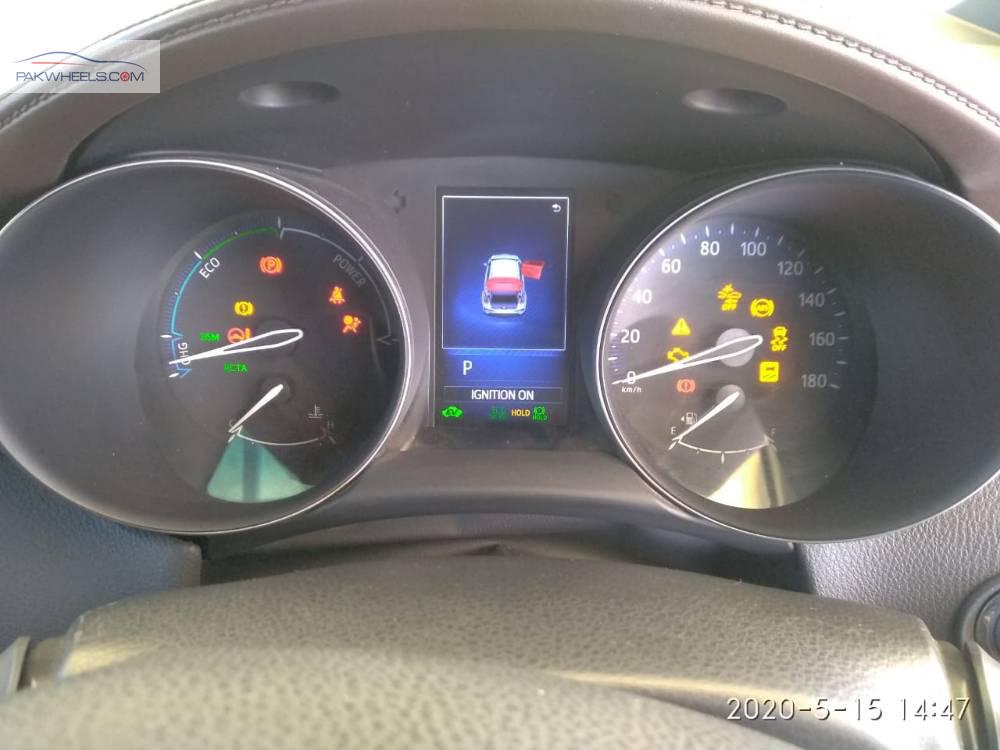 ٹویوٹا سی-ایچ آر 2017 for Sale in اسلام آباد ٹویوٹا سی-ایچ آر 2017 for Sale in اسلام آباد Image-12