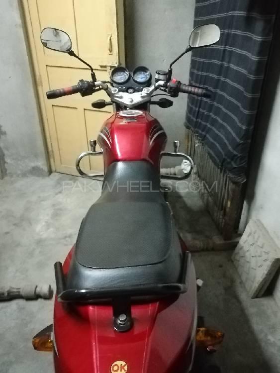 Ravi Piaggio Storm 125 2018 for Sale Ravi Piaggio Storm 125 2018 for Sale Image-8