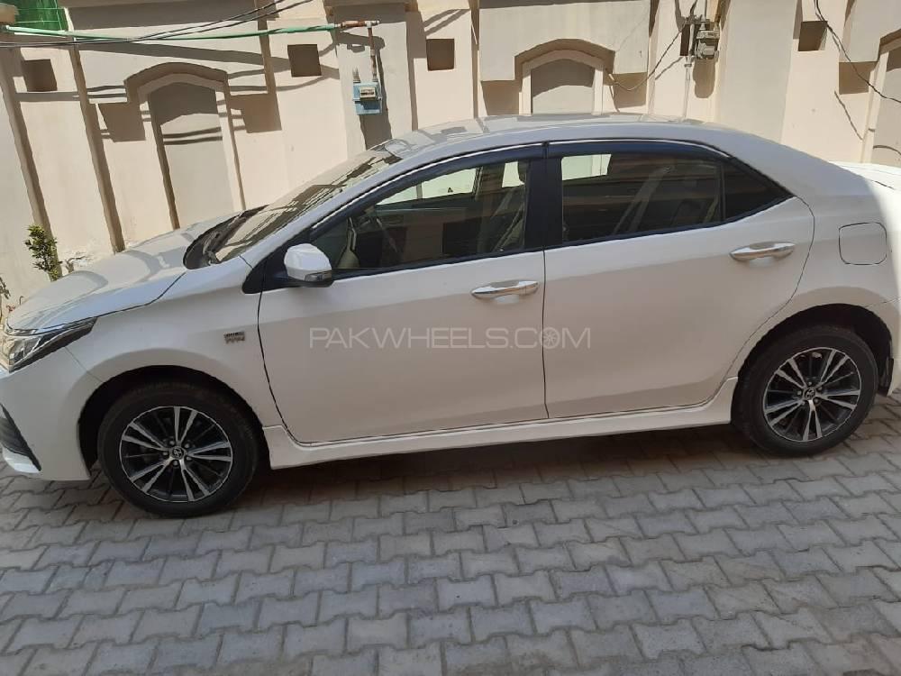 Toyota Corolla 2019 for Sale in Lahore Toyota Corolla 2019 for Sale in Lahore Image-8