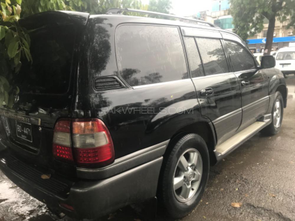 Toyota Land Cruiser 2006 for Sale in Islamabad Image-1