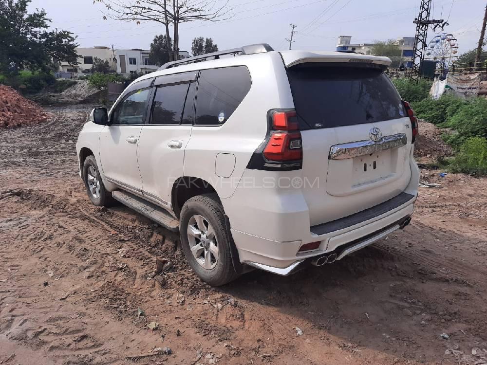 Toyota Prado 2009 for Sale in Lahore Toyota Prado 2009 for Sale in Lahore Image-7