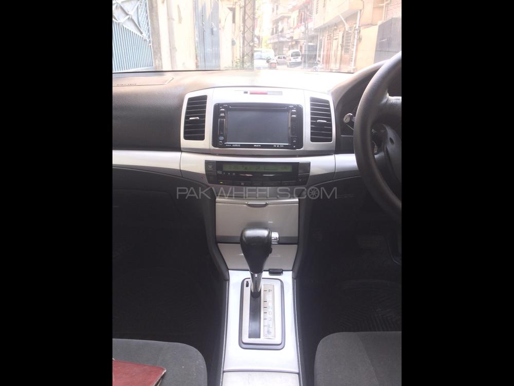 Toyota Premio 2005 for Sale in Rawalpindi Toyota Premio 2005 for Sale in Rawalpindi Image-4