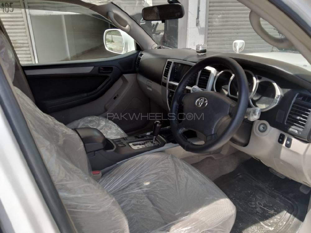 Toyota Surf 2002 for Sale in Karachi Toyota Surf 2002 for Sale in Karachi Image-6